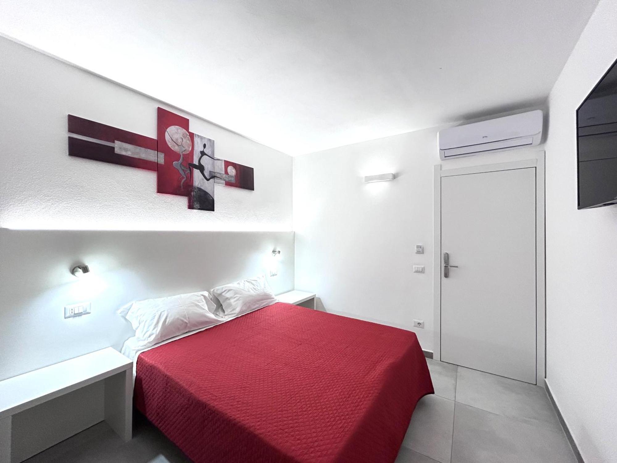 Longevity Hotel Тортоли Экстерьер фото