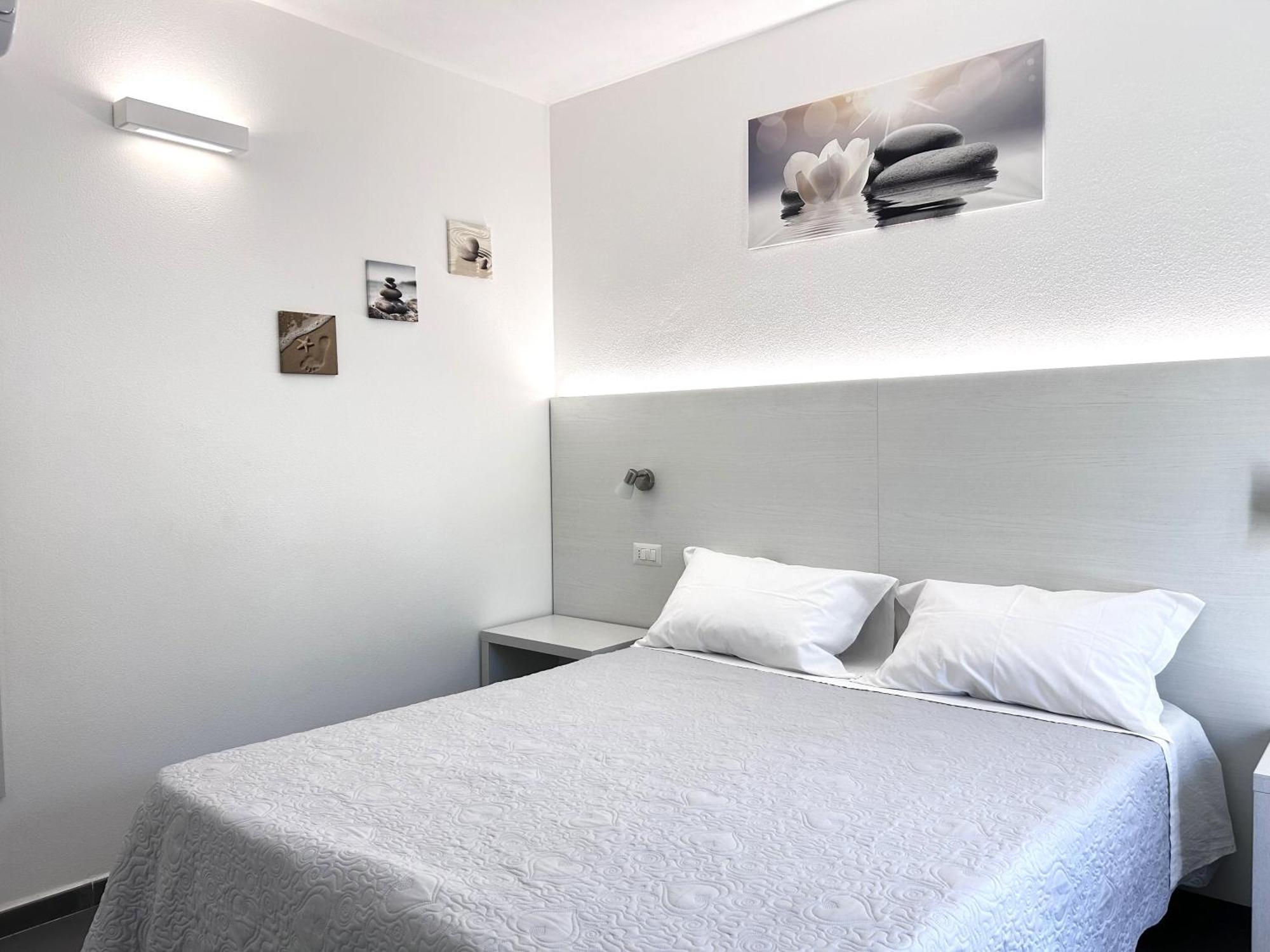 Longevity Hotel Тортоли Экстерьер фото