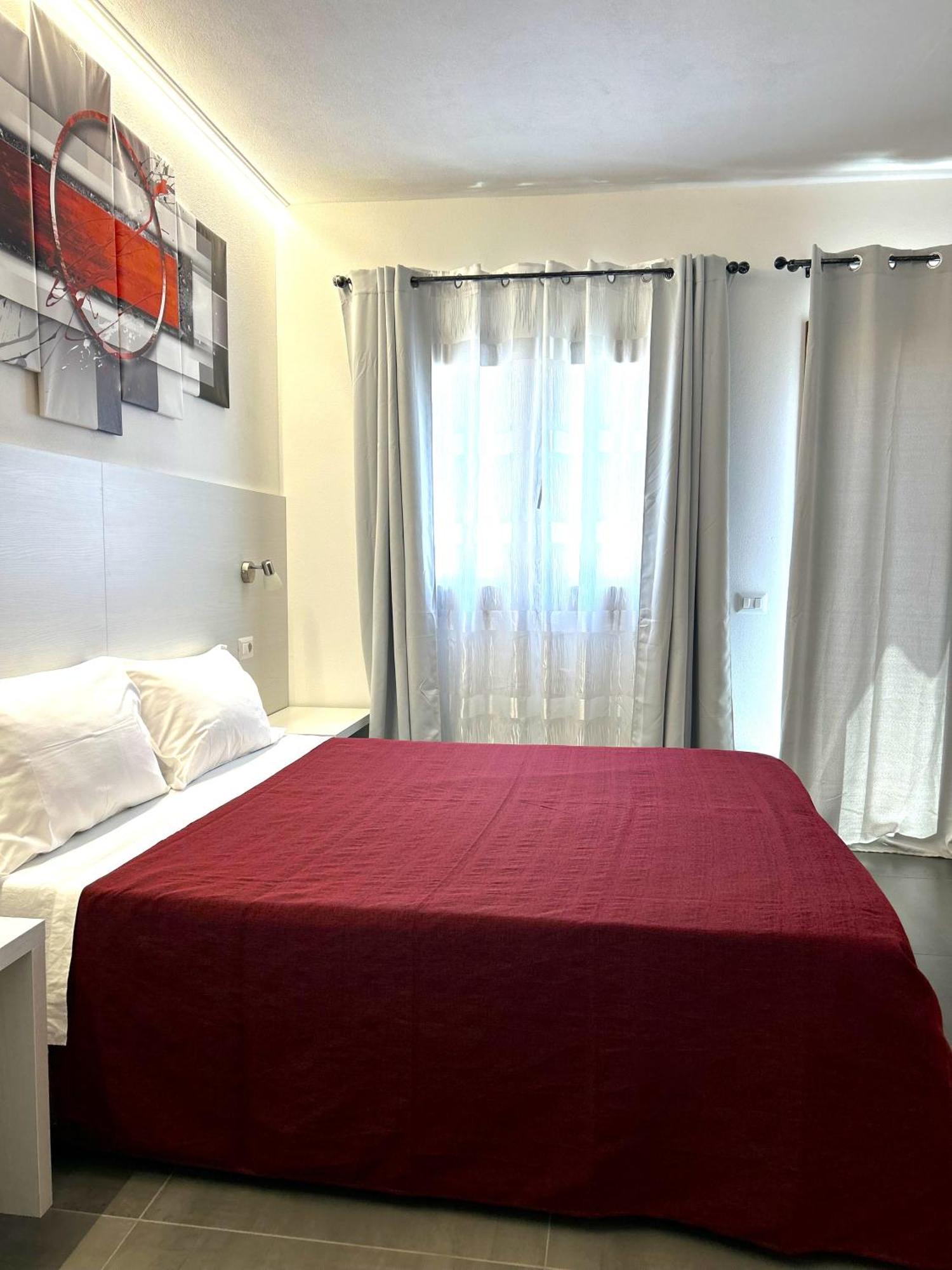 Longevity Hotel Тортоли Экстерьер фото