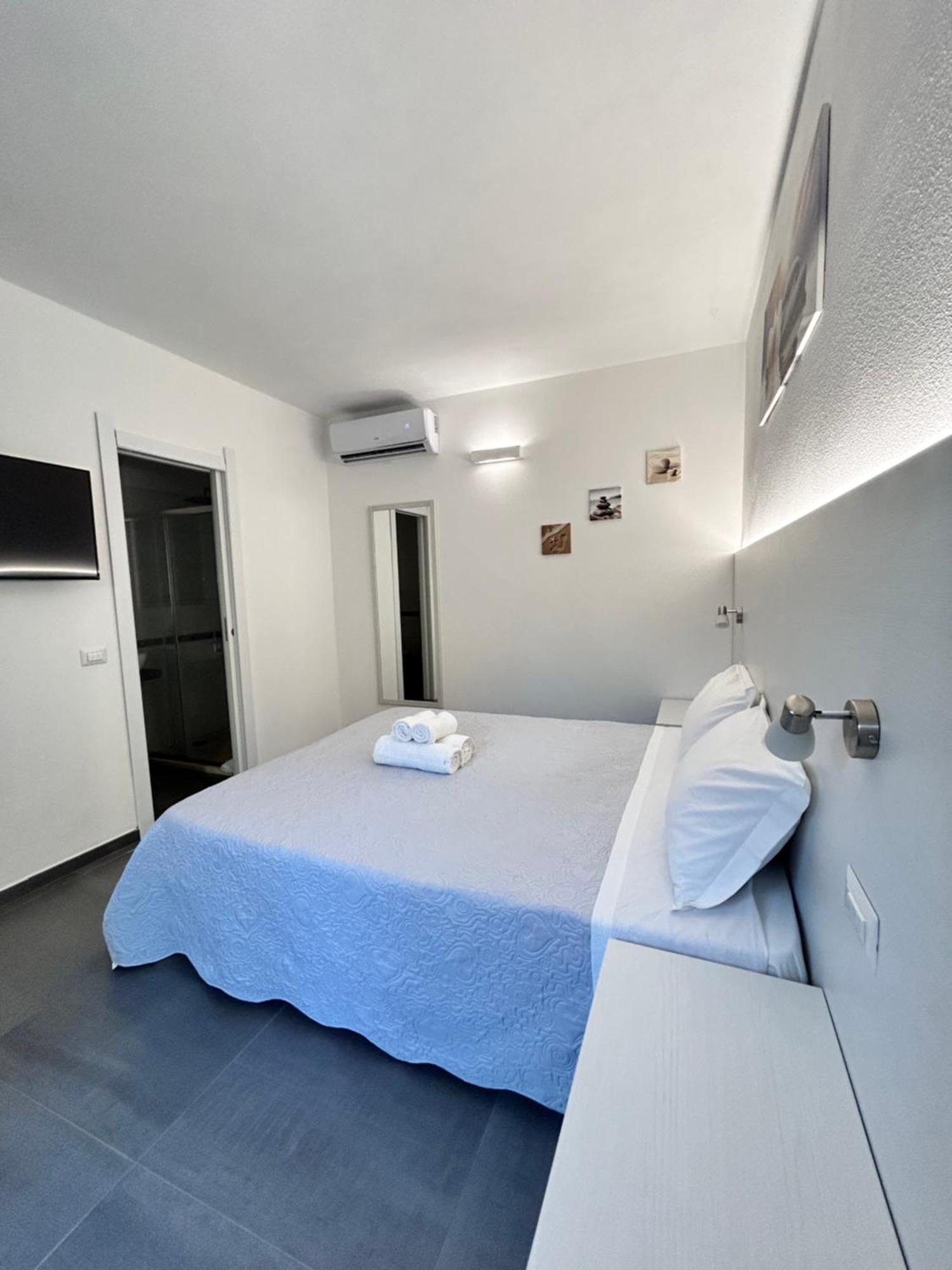 Longevity Hotel Тортоли Экстерьер фото